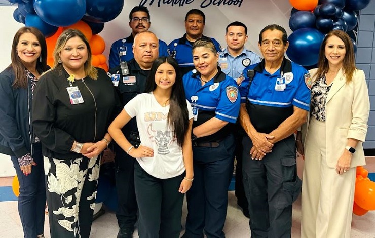 Equipo de Seguridad de UISD evita tragedia y salva la vida de estudiante en United Middle School