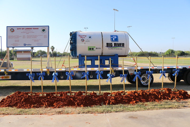 Se Inicia Construcción del Proyecto del Túnel de 42’’. Para mejorar Drenaje en Laredo