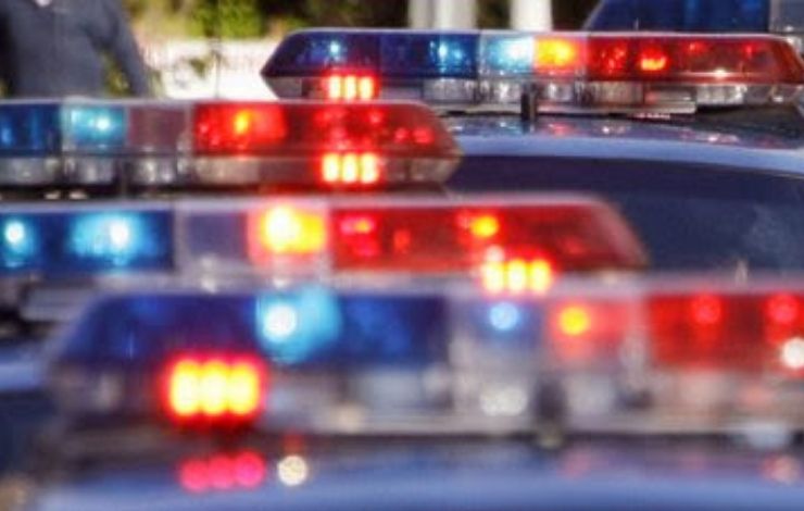 Mujer arrestada tras chocar y huir en Laredo