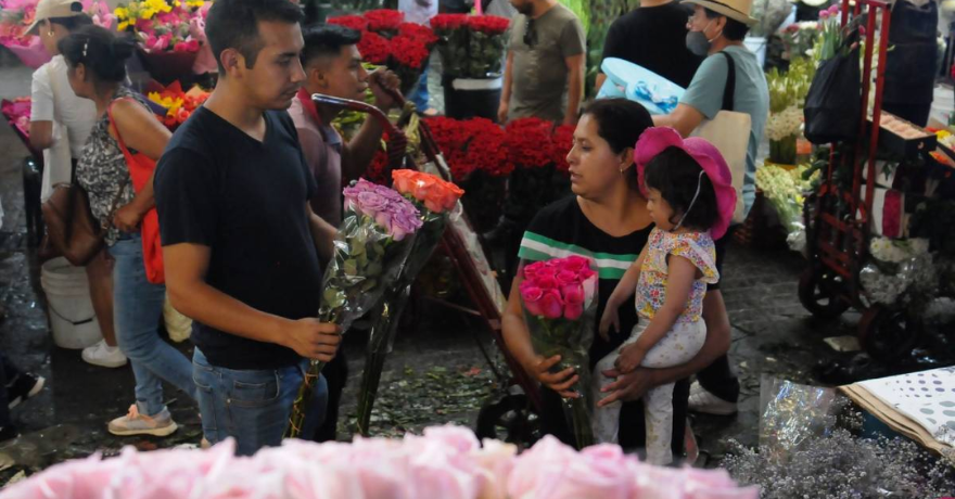 ¿Se trabaja el 10 de mayo? Lo que dice la ley sobre el Día de las Madres