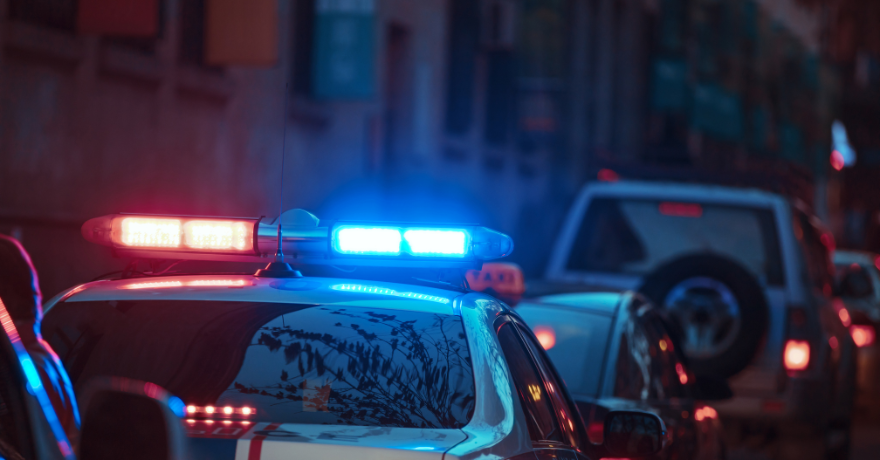 Operativo del ICE para detener a una inmigrante sudamericana provoca tumultos en Massachusetts