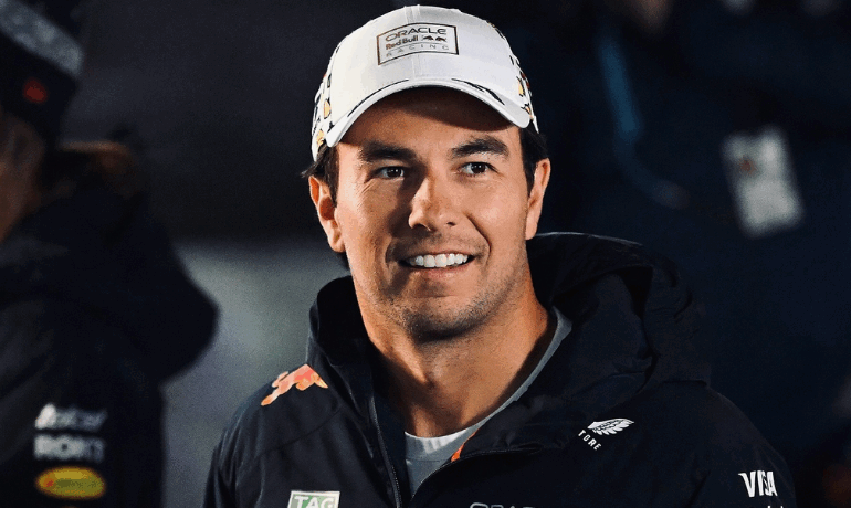 Checo Pérez, con tres opciones claras para volver a la F1