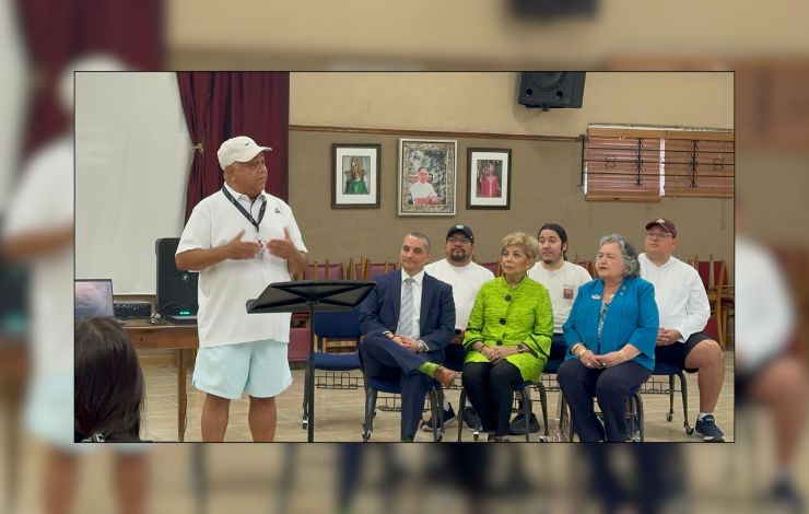 Empresarios locales apoyan a jóvenes de Martin High en campamento de liderazgo musical