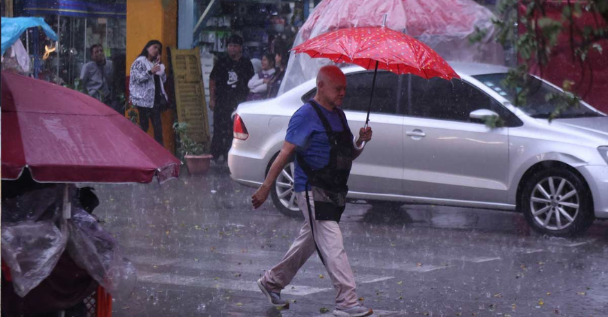 La onda tropical núm. 17 se desplazará sobre el sur del territorio; se prevén lluvias intensas