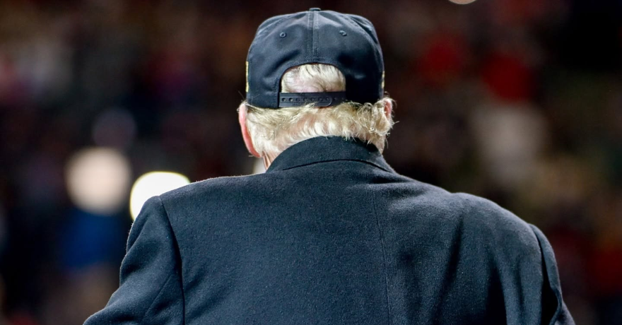 Trump amaga con enviar a Elon Musk de regreso a Sudáfrica al retirarle subvenciones a sus empresas