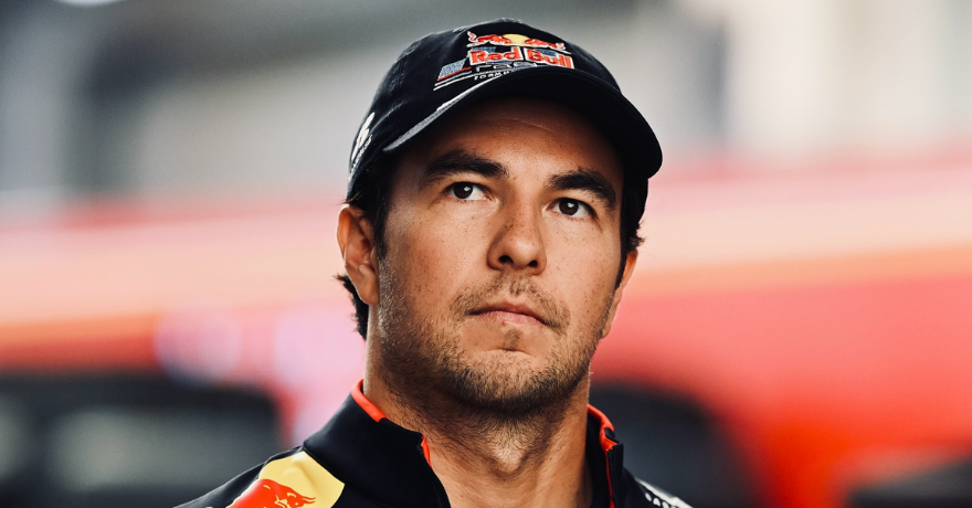 Checo Pérez confiesa por qué firmó con Cadillac