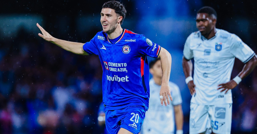 Cruz Azul rescata el empate ante Querétaro