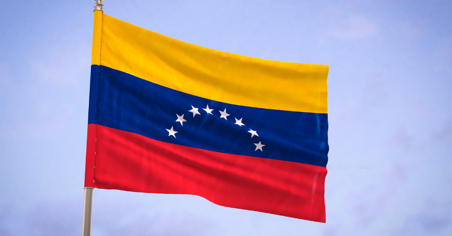 Maduro movilizará sus milicias ante “amenazas de EE.UU.”