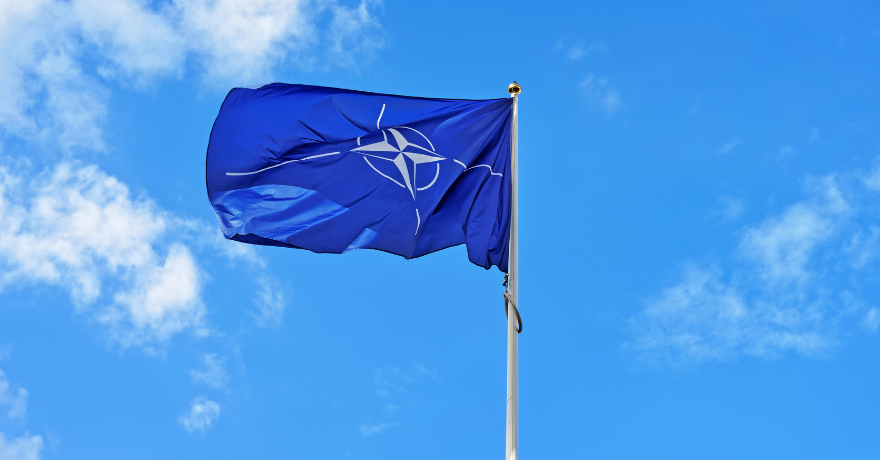 La OTAN dice a Rusia que se defenderá de cualquier amenaza