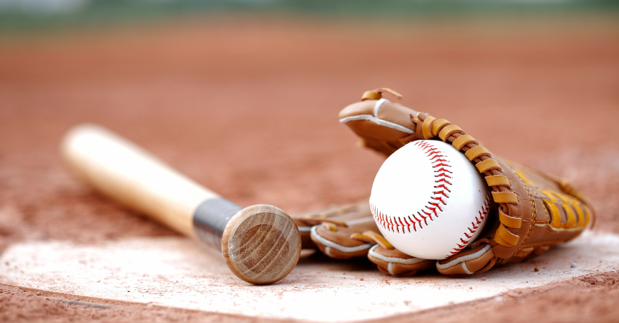 Los Cachorros sacan victoria sobre Bravos en un final de locura