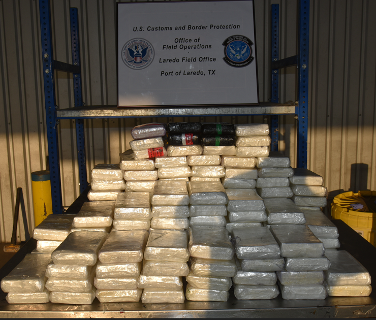 CBP decomisa más de 4.4 millones de dólares en cocaína en el Puente del Comercio Mundial