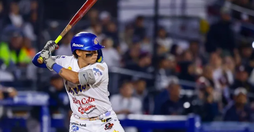 Charros se imponen ante Tomateros en duelo de batazos