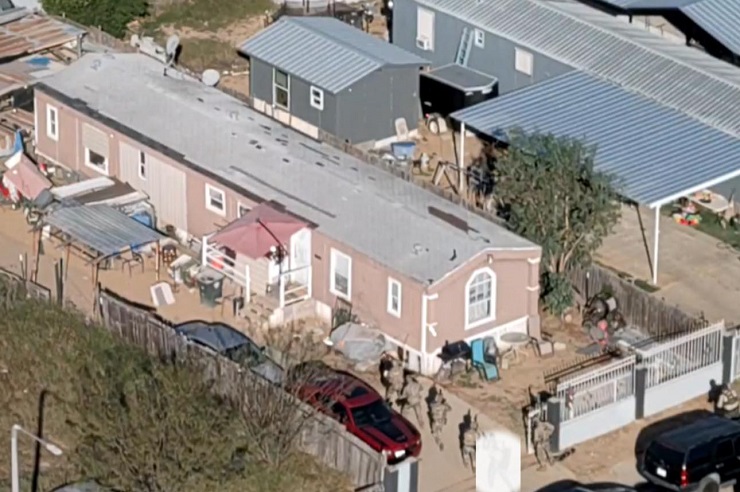 Cateo de SWAT cerca de preparatoria en Laredo fue supervisado en tiempo real con apoyo de drones