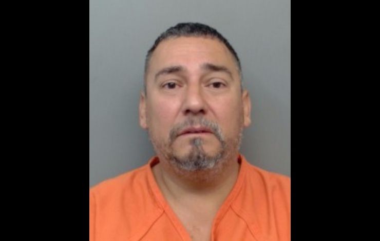 Arrestan a hombre acusado de tocar inapropiadamente a un menor en Laredo