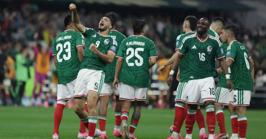 Cuatro hijos de exfutbolistas cumplen el sueño mundialista que sus padres no pudieron alcanzar con México